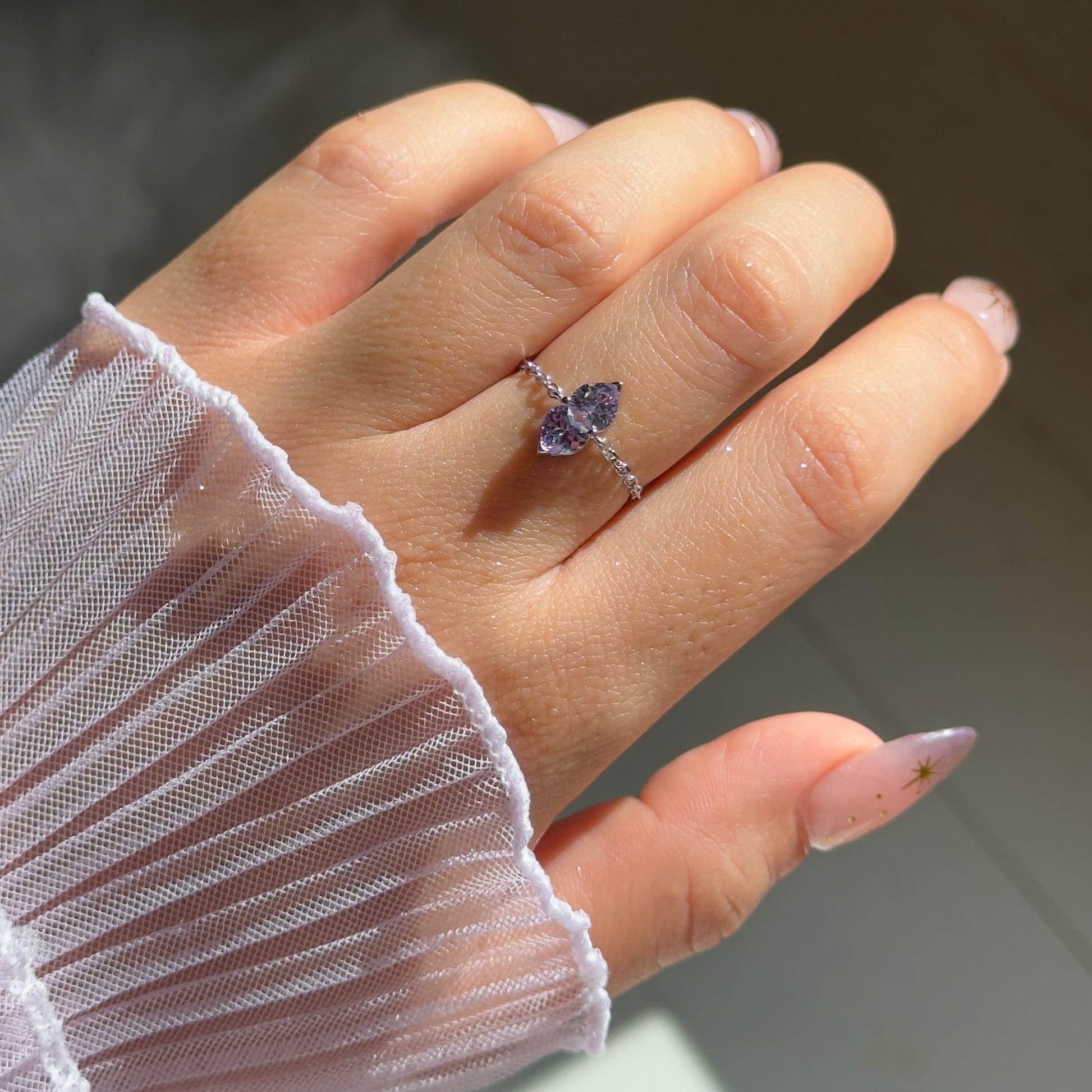 Altura™ Heart Chain Ring
