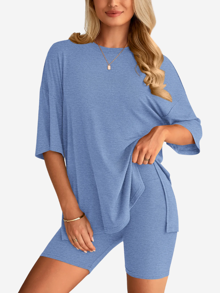 The (VIRAL) Cloud Lounge Set